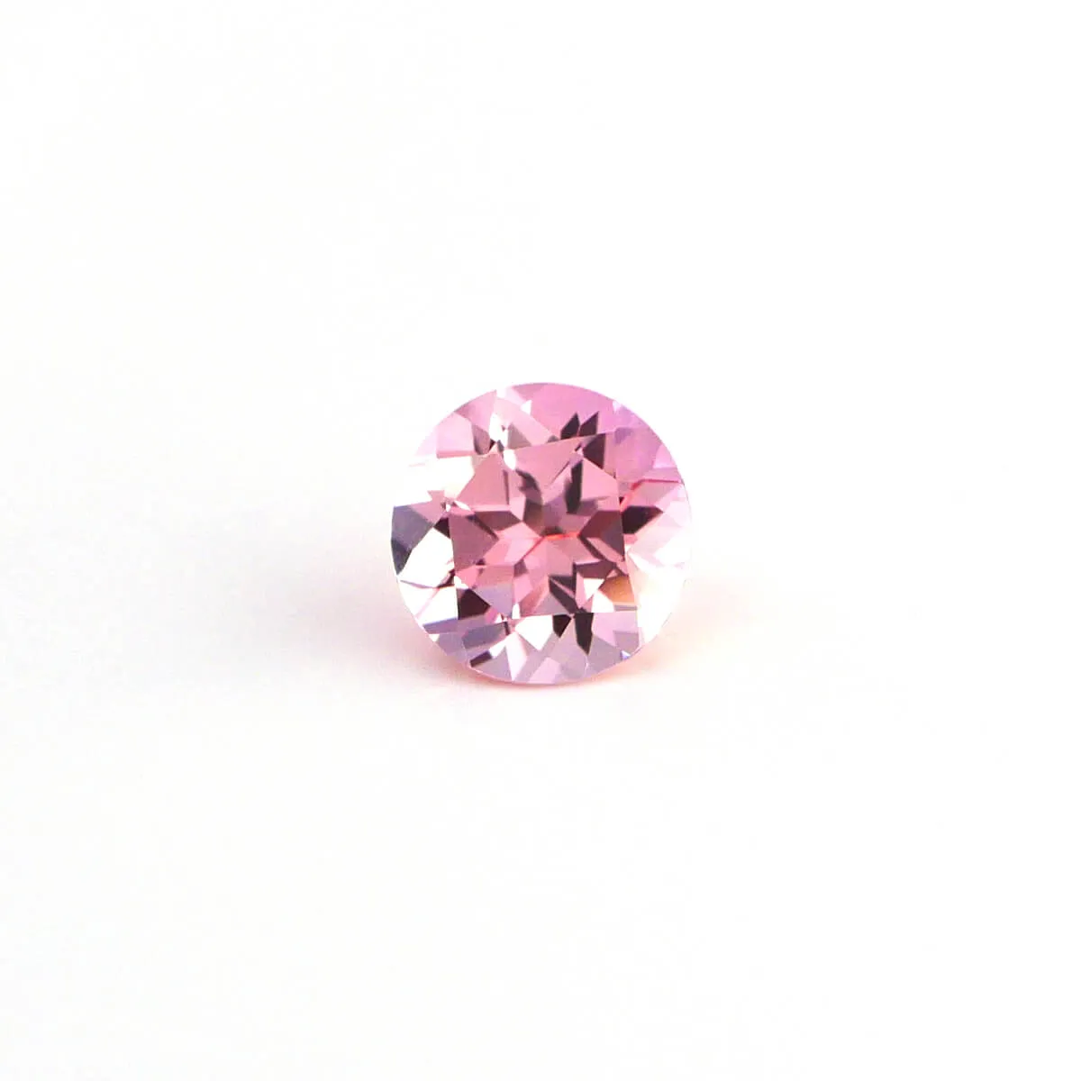 1.04ct 6mm Round Lab Grown Peach Sapphire