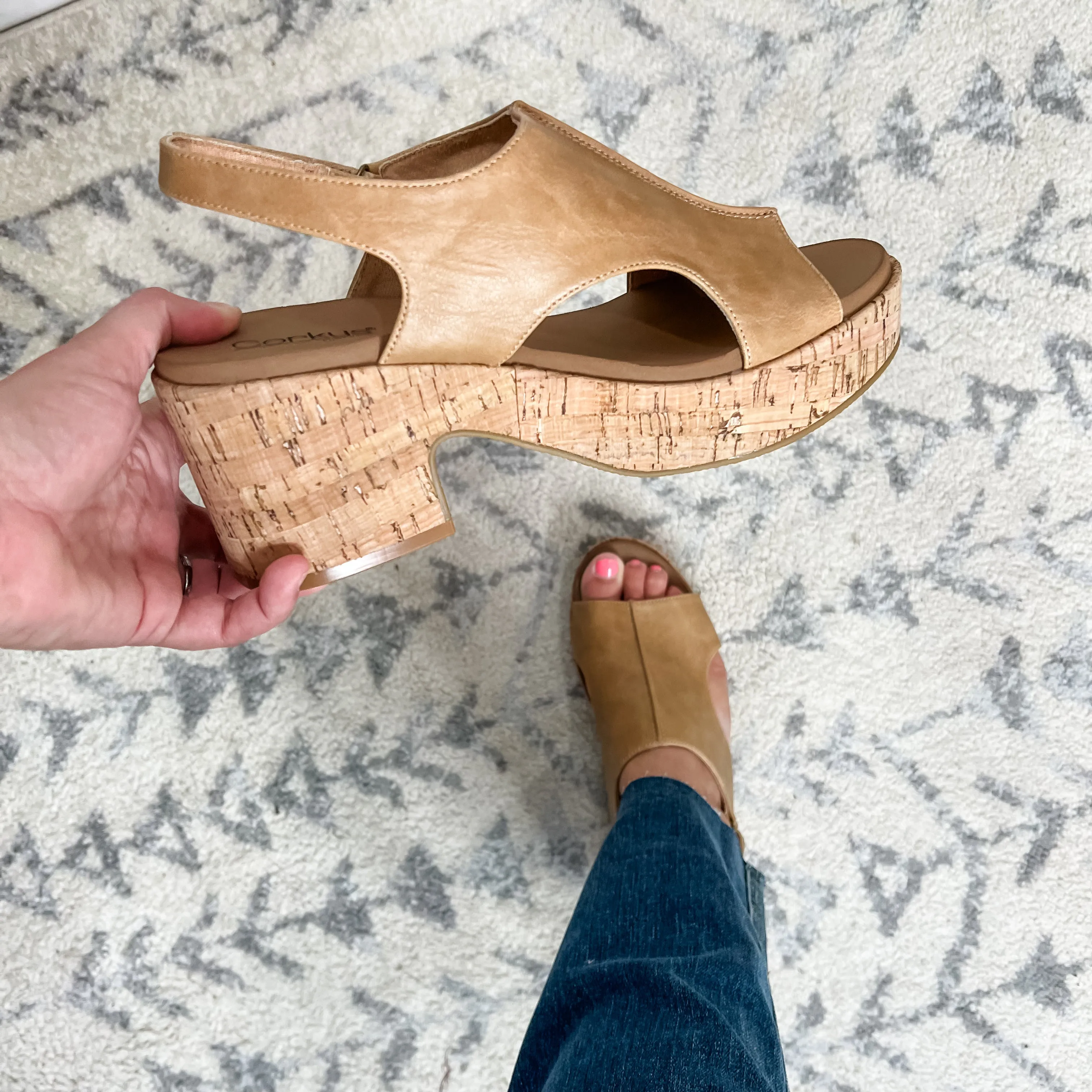 Corkys "Miss Carley" Cork Block Heel Sandal (Caramel)