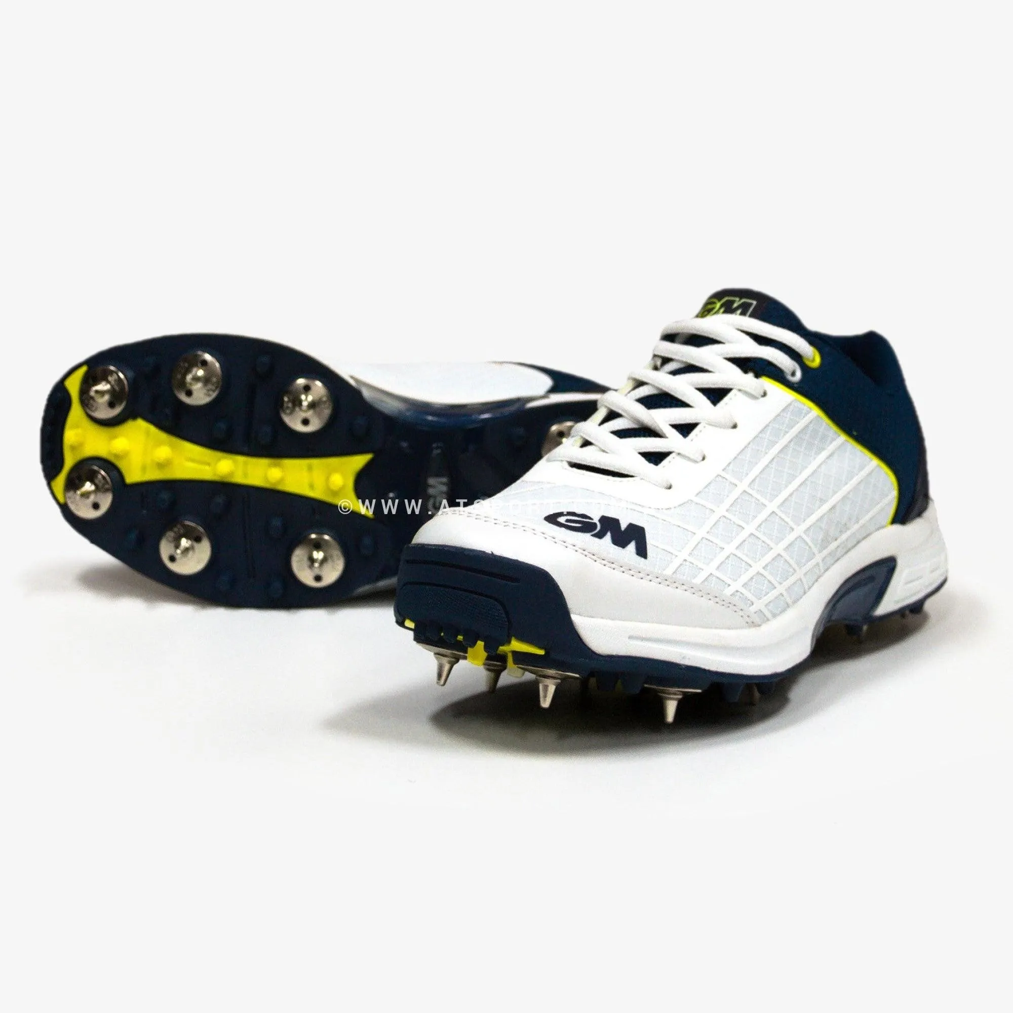 GM Original Spike Cricket Shoes