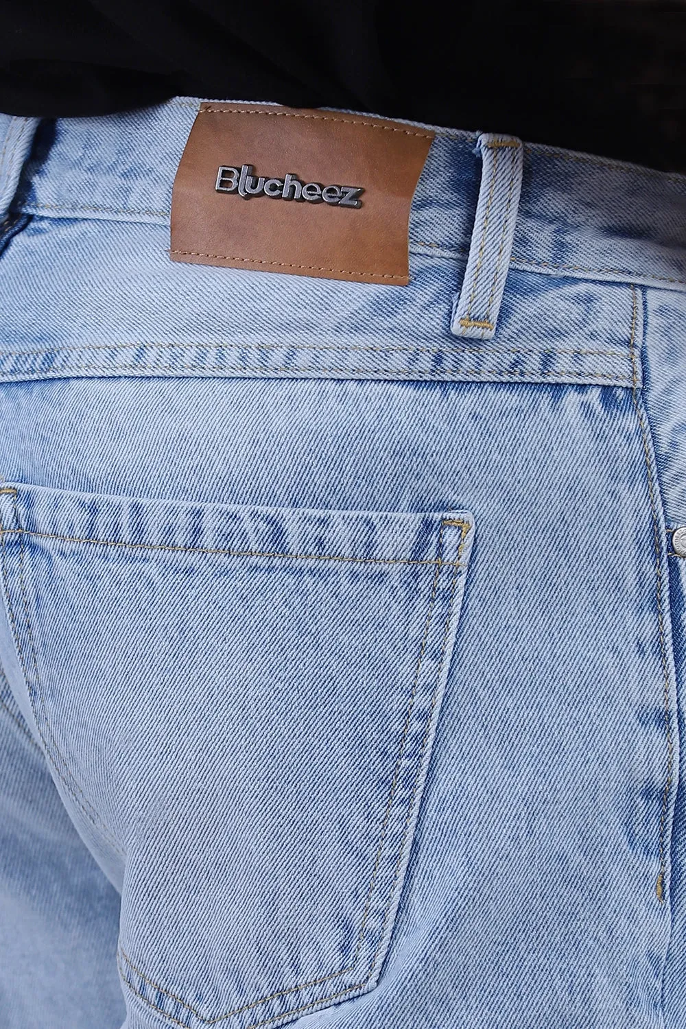 Loose Fit Jeans