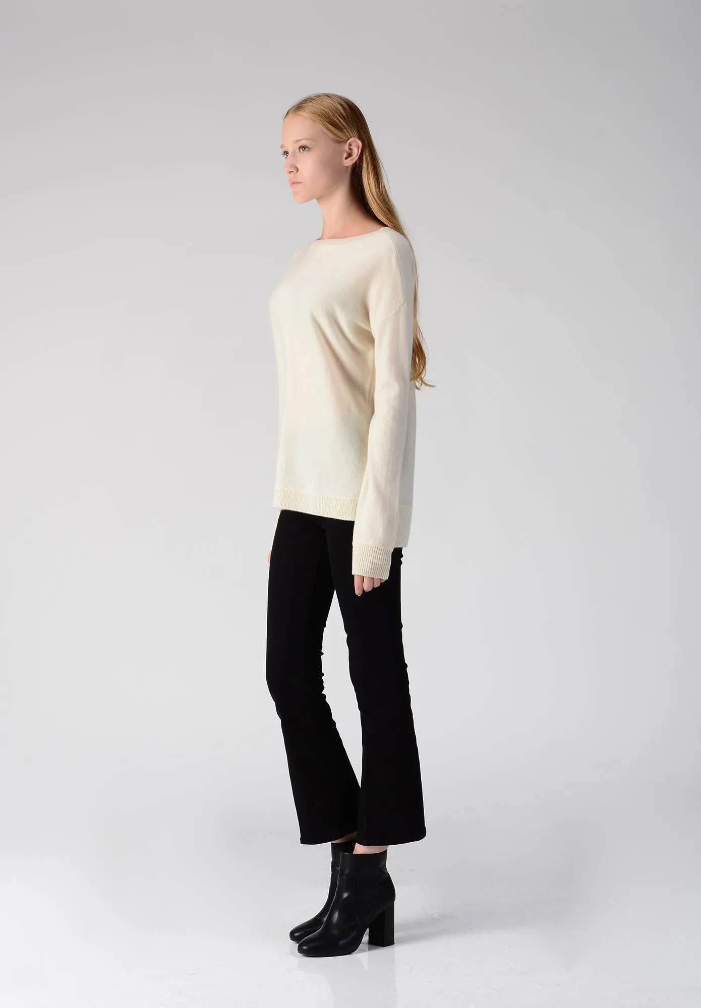 Loose Fit Sweater_Ivory