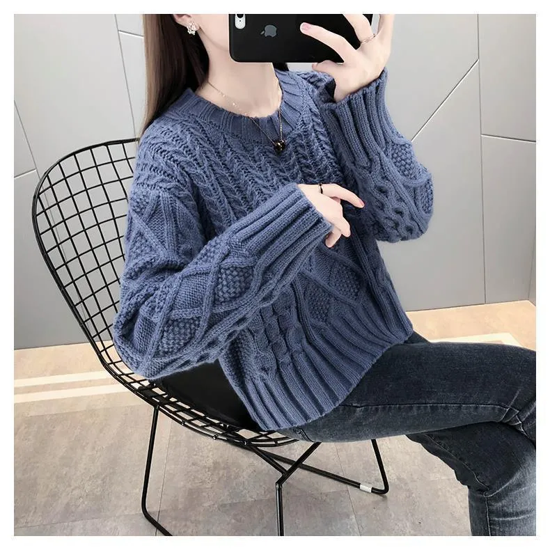 METAVERSMALL Autumn and winter foreign style loose twist pullover 2023 new temperament short sweater wear knitted bottoming shirt