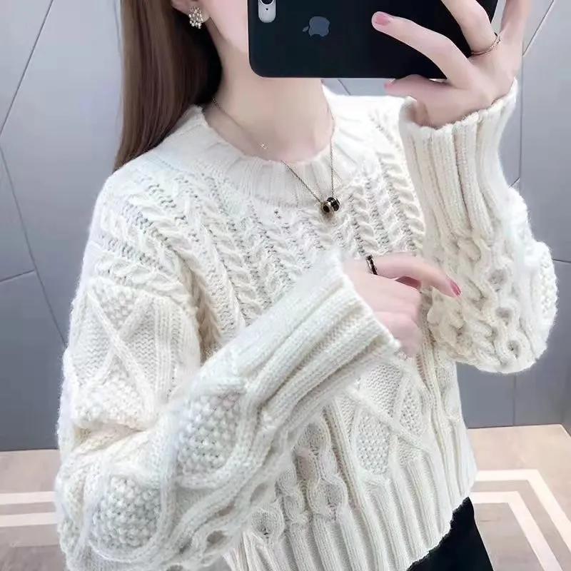 METAVERSMALL Autumn and winter foreign style loose twist pullover 2023 new temperament short sweater wear knitted bottoming shirt