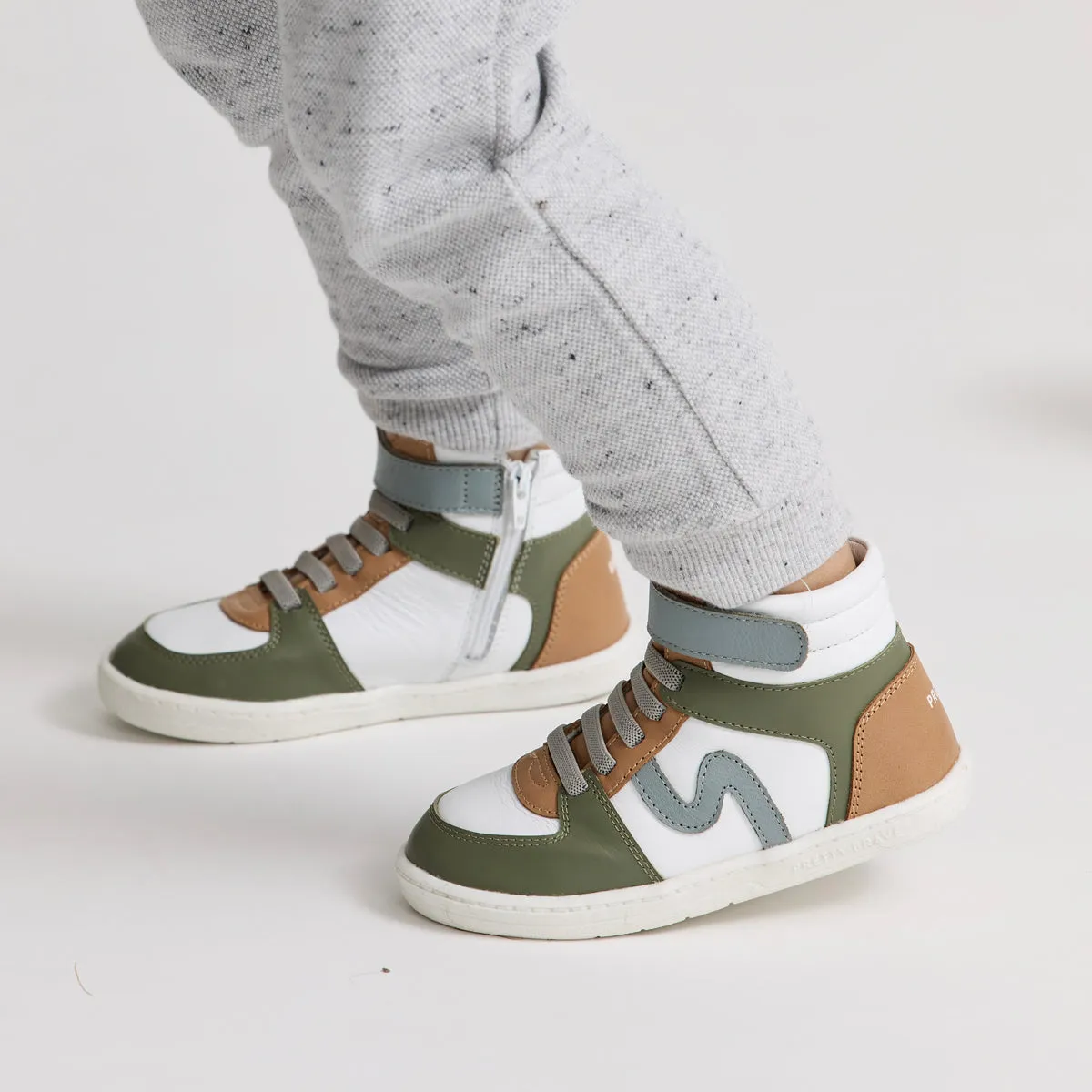 PRETTY BRAVE HI TOP KHAKI MIX