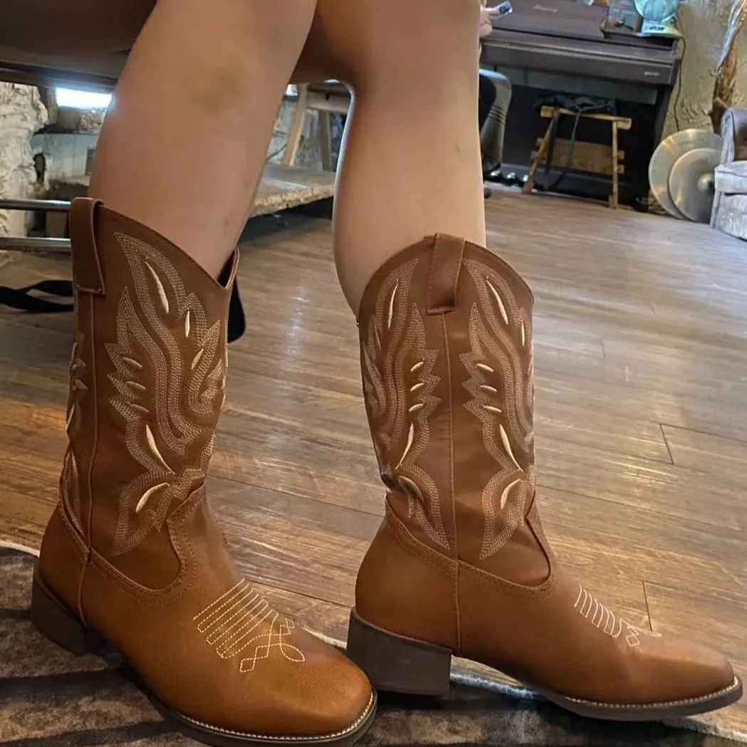 Retro Square Toe Western Cowboy Boots