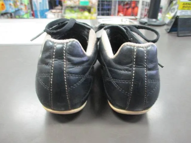 Used Nike Soccer Cleats 13.5c